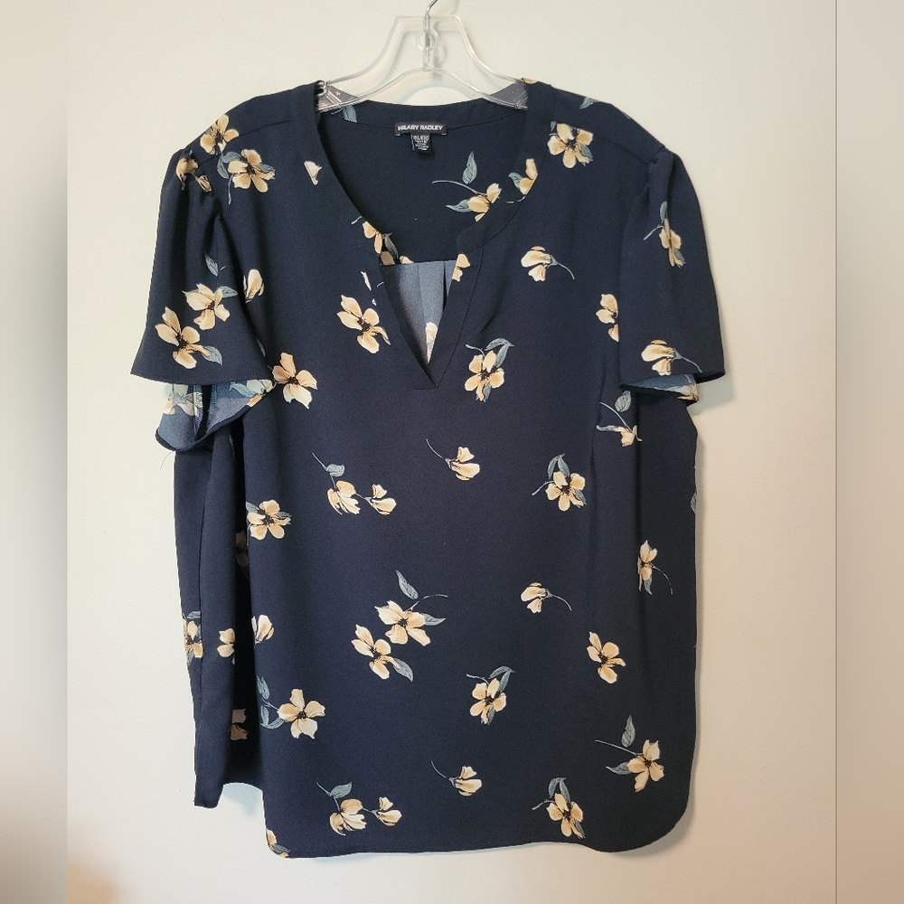 Hilary Radley Navy Floral Blouse Size XXL